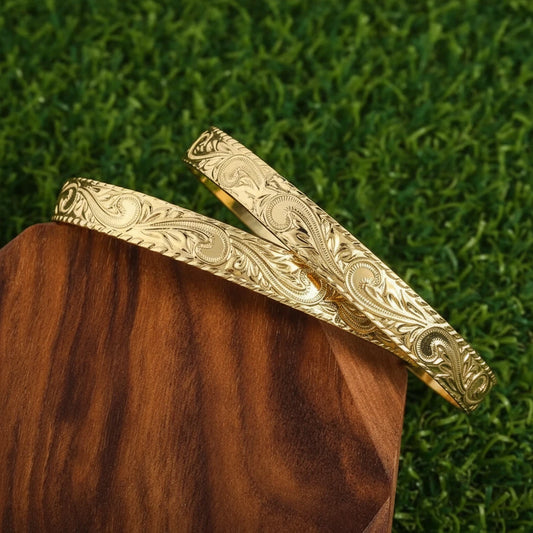 14K Gold Hawaiian Bangle